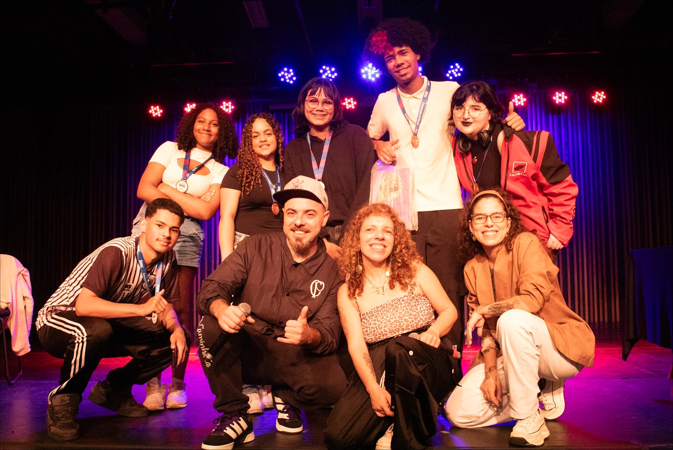 FLIGUARÁ na Casa Baderna